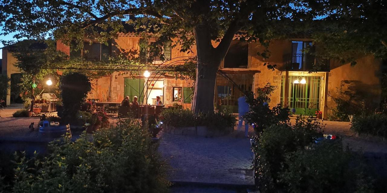 La bergerie de Castellan Bed and Breakfast Verquieres Esterno foto