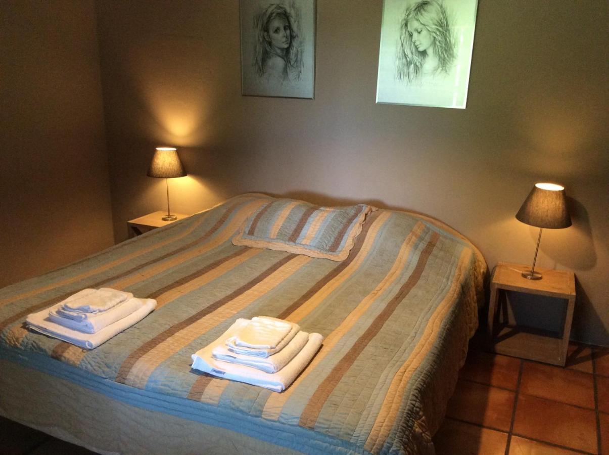 La bergerie de Castellan Bed and Breakfast Verquieres Esterno foto